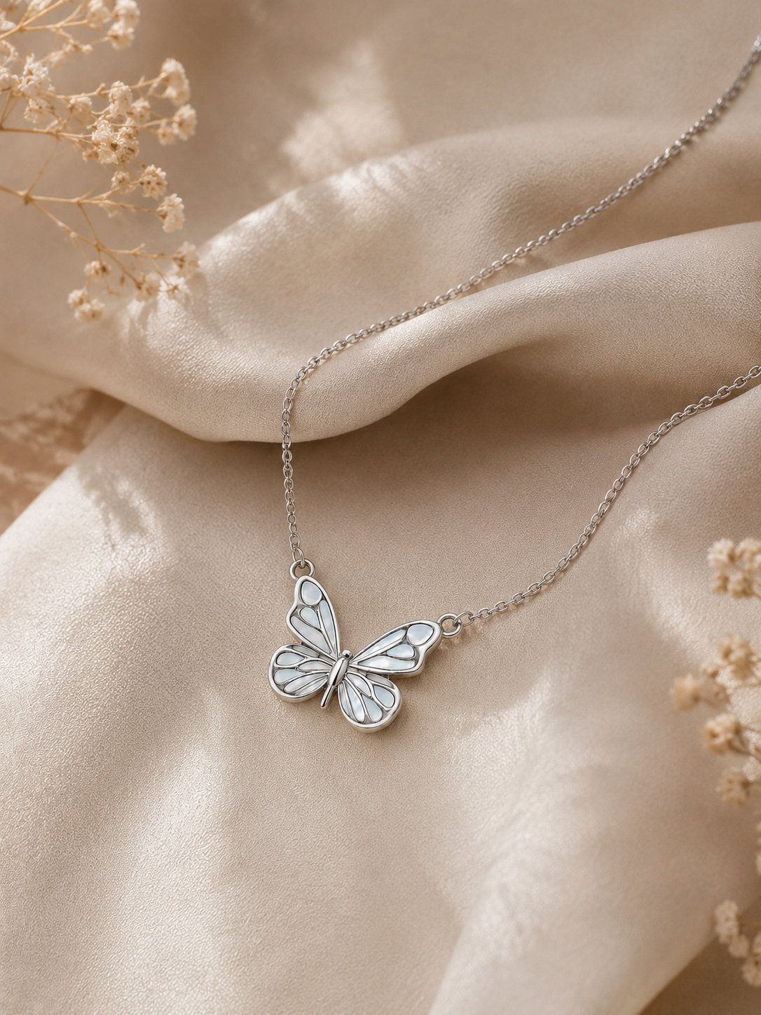 LUNA BUTTERFLY™ NECKLACE
